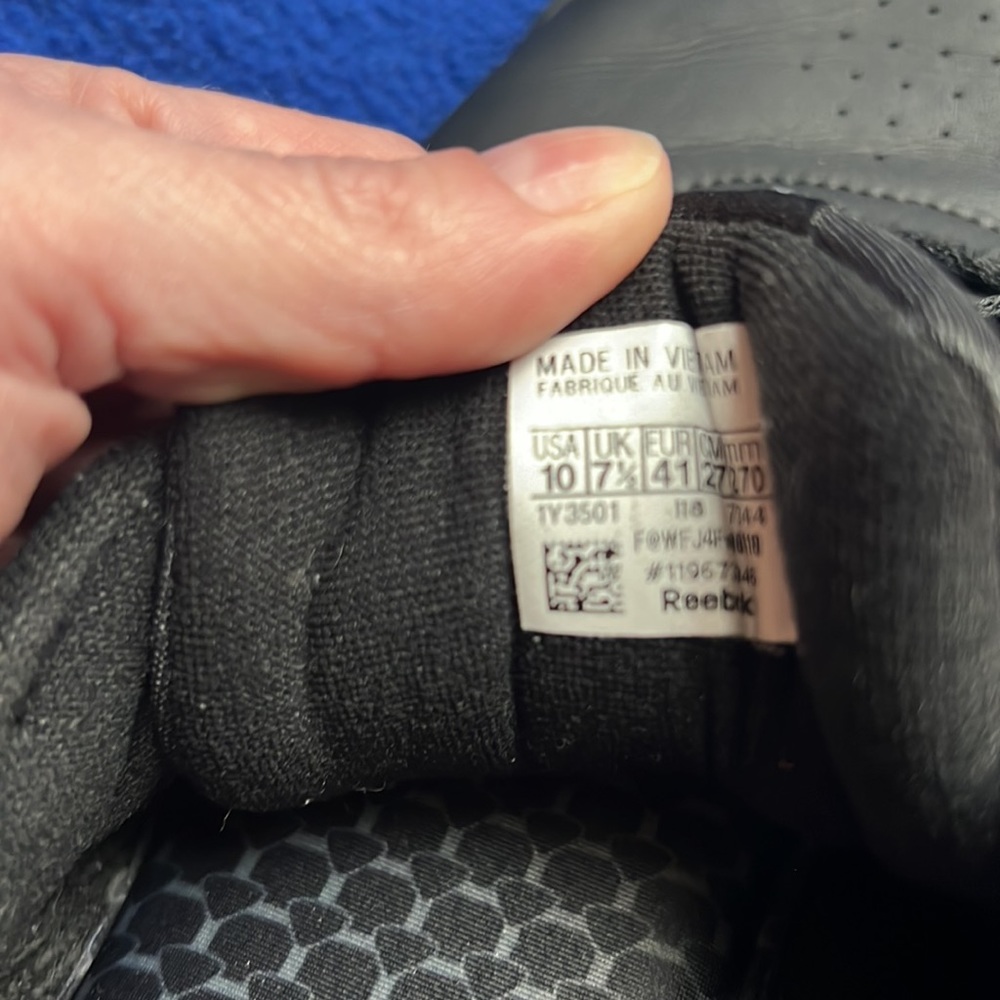 Women’s Reebok classic black size ten - Picture 8 of 8